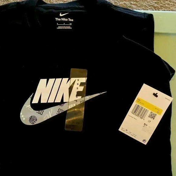 Nike Other - Nike kids tee